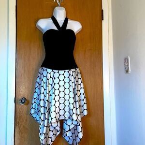 Byerwear dress ! Size small! Black/White! Great for any occasion! Gorgeous!